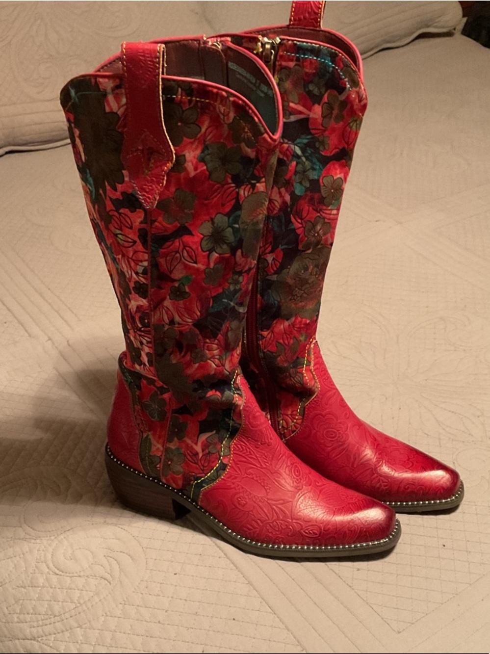 Women's Red L Artiste Floral Western Boots